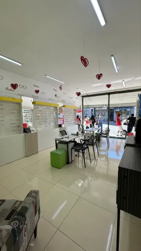 Ótica a venda 14 anos no mercado única dona 