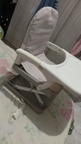 Cadeirinha de alimentação
