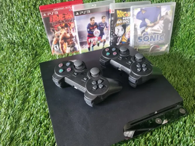 Ps3 Desbloqueado + 2 controles + 3 meses de garantia 