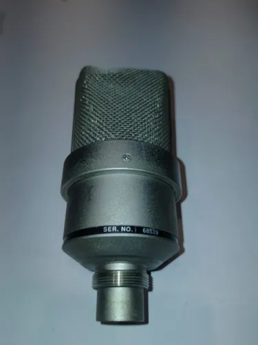 Neumann TLM 103