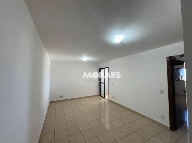Apartamento com 2 quartos para alugar, 63 m² por R$ 1.600/mês - Edifício Spazio Sul - Baur
