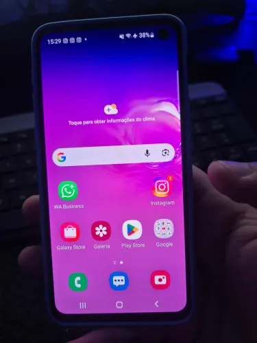 Samsung s10e