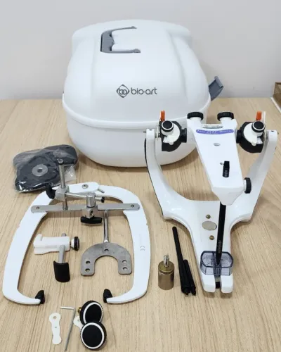 Articulador A7 Plus com Arco Facial Standard BioArt