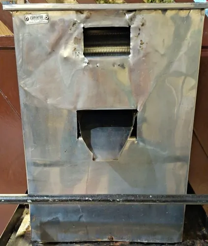 Moenda de Cana em ótimo estado com rolos de inox, 220v. 120 litros hora. Oportunidade!