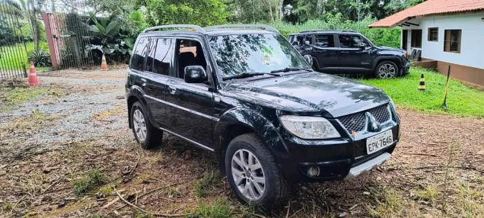Mitsubishi Pajero TR4 2.0/ 2.0 Flex 16V 4X4 Aut. 2010