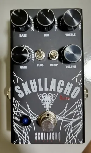 Pedal distortion/overdrive skullacho efects não boss