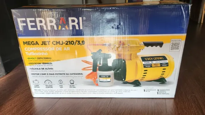NOVO - Compressor ar Ferrari Mega JET CMJ-210/3,9 - Bivolt + Kit Evald Multiuso c/ 5 peças