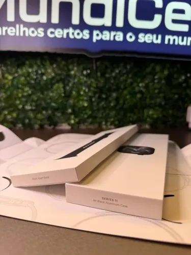 Mundicell_poa Apple Watch Series 11 42mm letblack novo lacrado 
