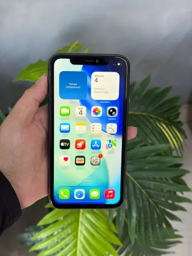 iPhone 11