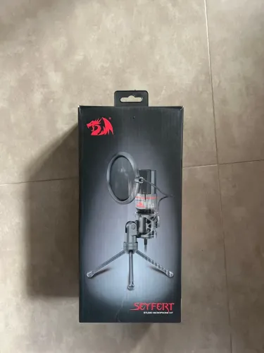 Microfone de mesa Redragon seyfert