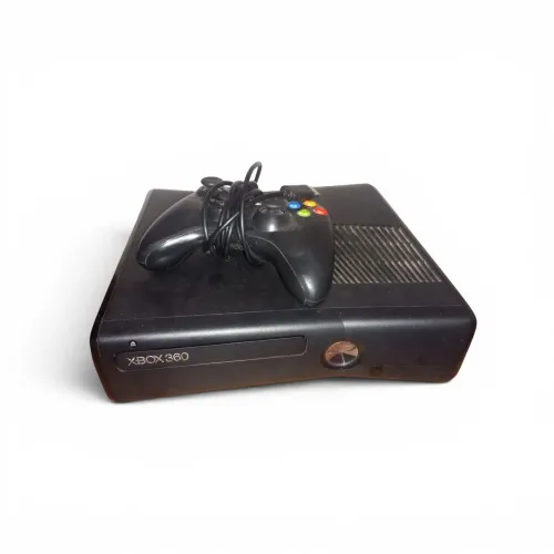 Xbox 360 Slim 320GB Desbloqueado LTU + Controle