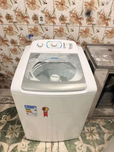 Máquina de lavar roupas Electrolux 15kg