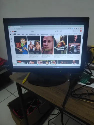 Monitor 15