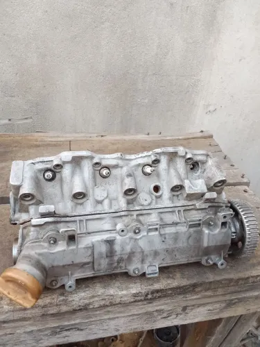 Vendo cabeçote do Palio ano 97/98 motor argentino