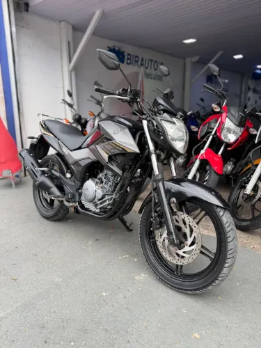 FAZER 250 2017