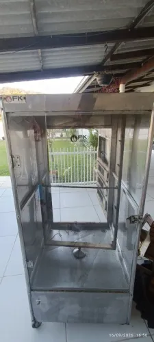 MÁQUINA DE ASSAR FRANGOS GIRATÓRIA