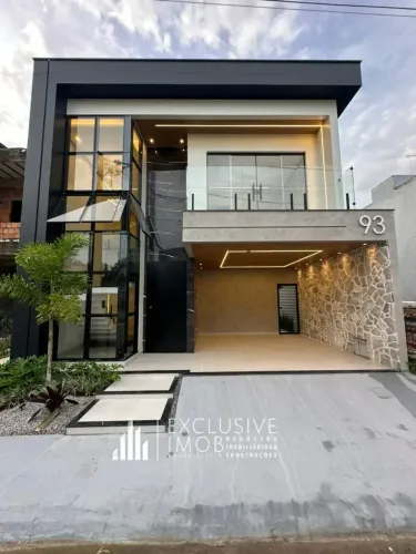 MARAVILHOSA CASA NO COND. EUROVILLE