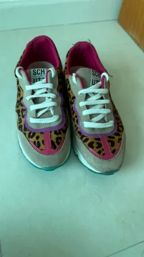 Tenis Schutz