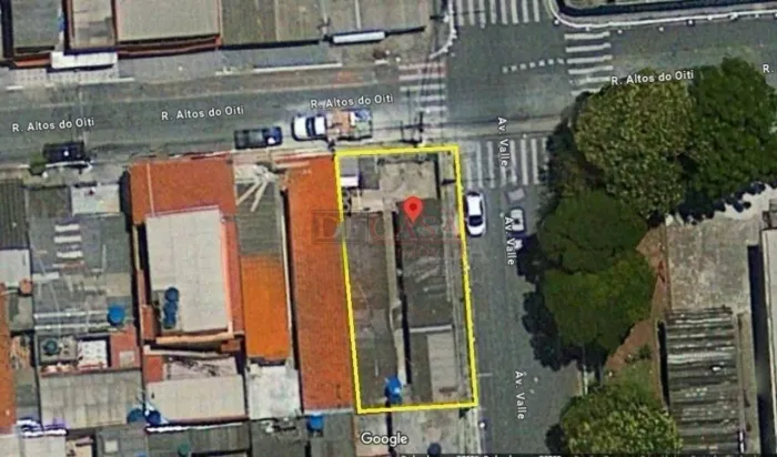 TERRENO DE ESQUINA COM 4 CASAS | São MIguel Paulista
