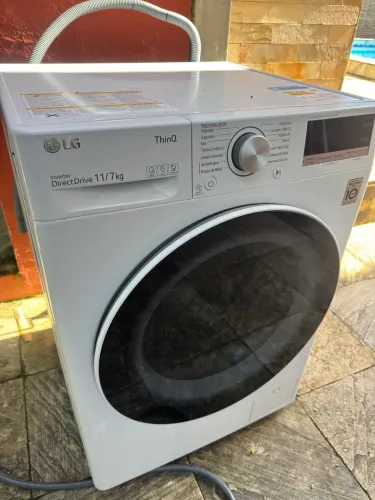 MÁQUINA DE LAVAR LG Retirada de peças 