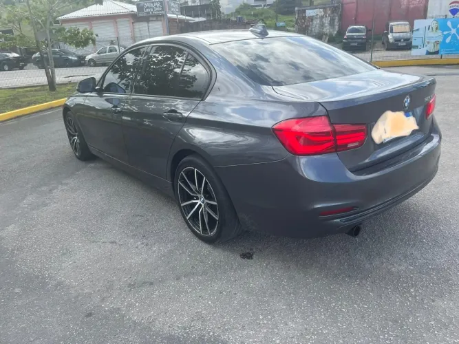 BMW 320i 2016