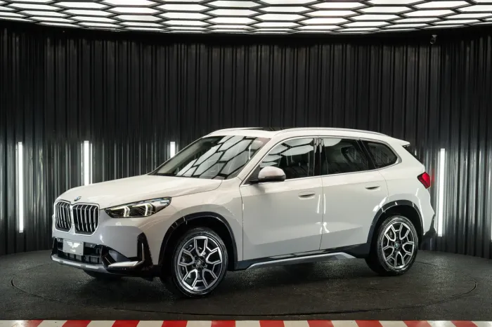 BMW X1 Sdrive 20I X-line 2.0 TB Active Flex 2024