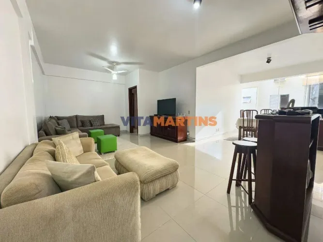 Apartamento com 155m² em Cabo Frio no Algodoal, com 3 quartos por R$780.000,00