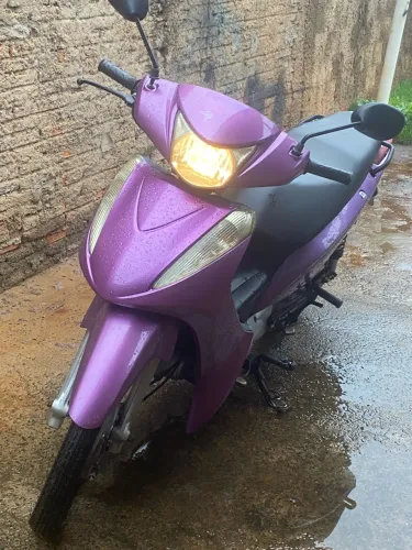 Biz 125 es