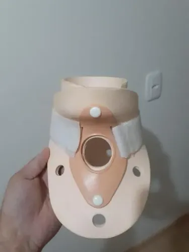 Colar cervical