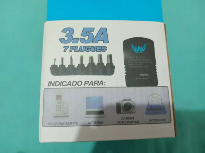 Vendo carregador de 7 plugues