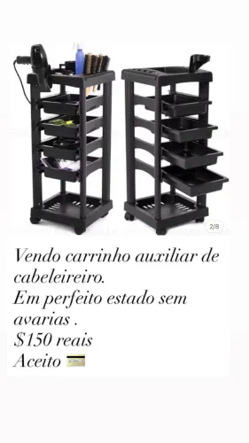 Vendo carrinho auxiliar de cabeleireiro,em ótimo estado sem avarias .