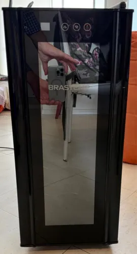 Adega Brastemp 12 garrafas