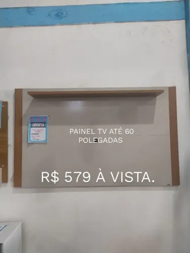 Painel para TV até 60 polegadas.