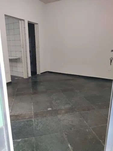 Kitnet em Marechal Hermes 