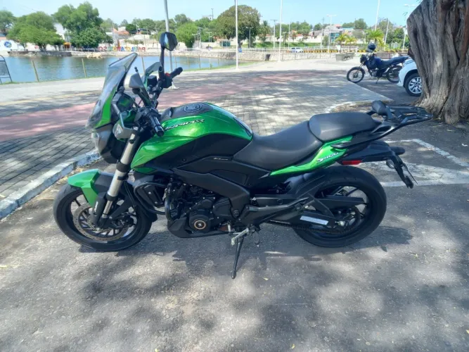 Linda BAJAJ 400CC