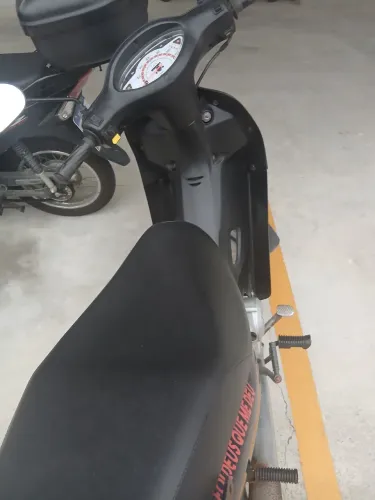 Honda biz com partida elétrica