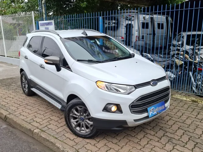 Ford Ecosport Freestyle 1.6 16V Flex 5P 2015