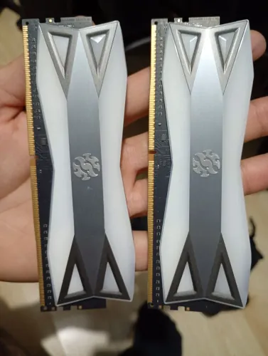 Memória Ram XPG 2x8gb 3200mhz DDR4