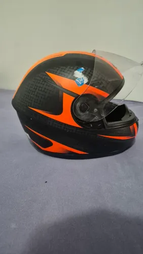 Capacete Peels