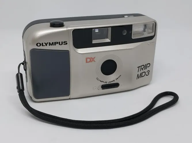 Câmera Analógica 35mm Olympus Trip MD3 - Vintage / Retro funcionando