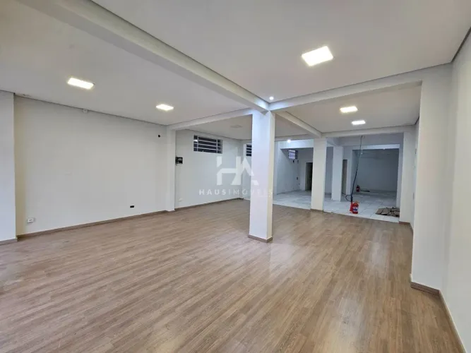 Ponto Comercial/Loja para Alugar no Bairro Barra do Rio Cerro com 140m² disponíveis