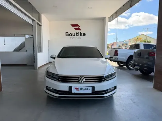 Volkswagen Passat Highline 2.0 TSI 220cv Tip. 2018