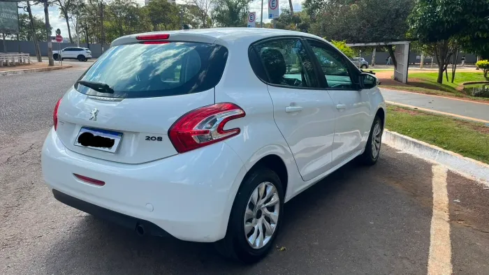 Peugeot 208 Active/active Pack 1.5 Flex 8V 5P 2015