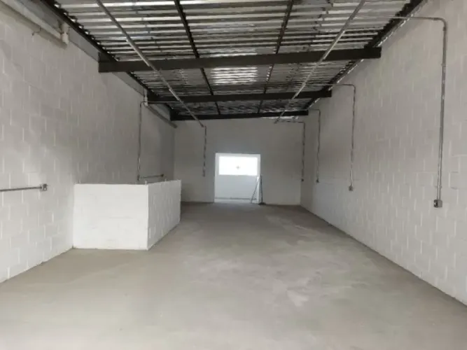 Barracão comercial à venda no Pq. Vitória Régia, Sorocaba/SP.