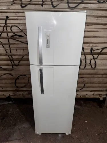Geladeira Electrolux duplex frost free