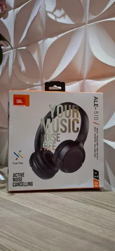 Fone de Ouvido JBL