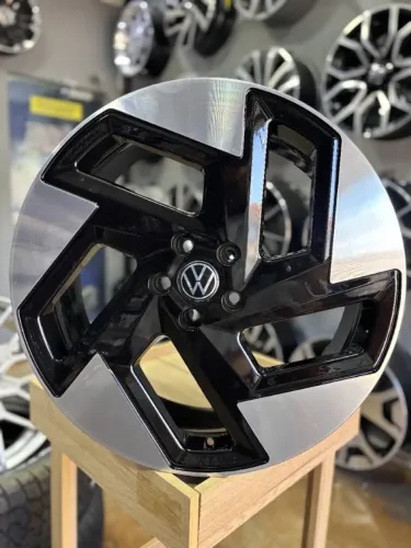 Rodas Volkswagen Nivus GTS aro 18 5x112 - R$ 4.190,00