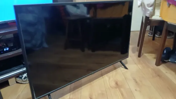 TV SMART USADA COM DEFEITO