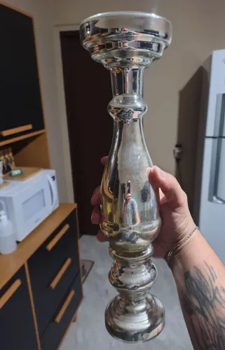 Castiçal vintage em vidro com tratamento espelhado 