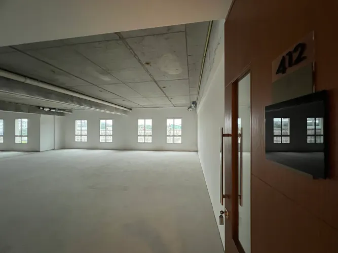 Escritório de 148 m² ao lado do Garten Shopping
